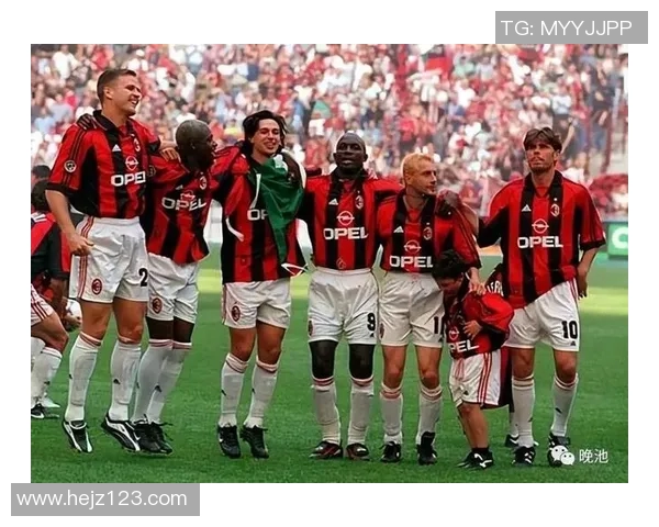 AC米兰百年传奇100号球衣背后的故事与荣耀传承